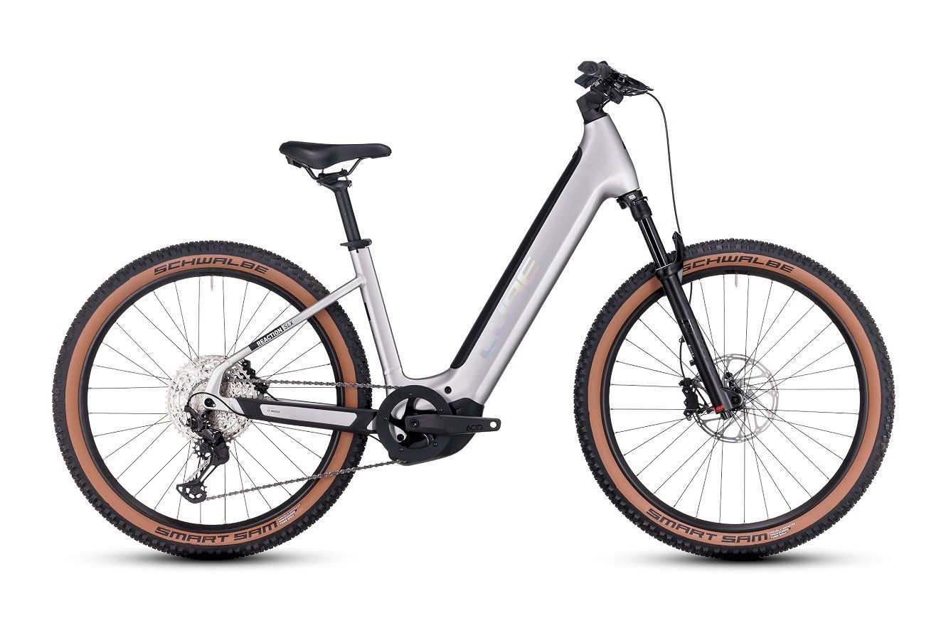Cube Reaction Hybrid SLX 750